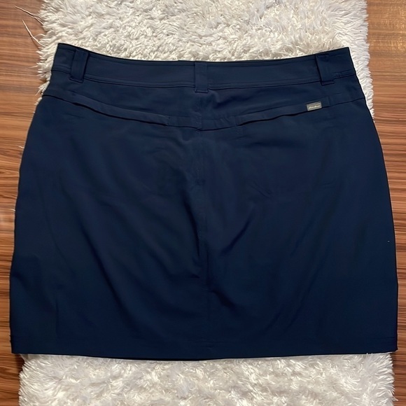 EDDIE Bauer NWOT Navy Skort Size 12 - Picture 5 of 9